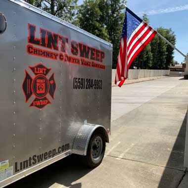 lint-sweep-trailer-us-flag